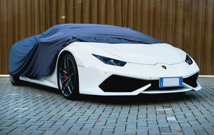 Premium indoor cover for a Lamborghini in blue night made to measure 